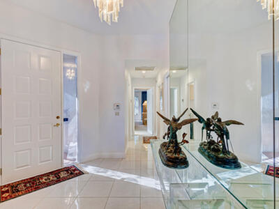 919 Augusta Pointe Drive, Palm Beach Gardens, FL 33418