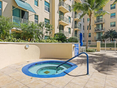 610 Clematis Street, West Palm Beach, FL 33401