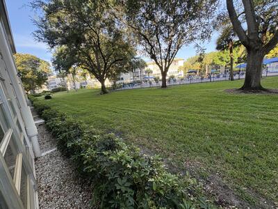 1901 Bermuda C1 Circle, Coconut Creek, FL 33066