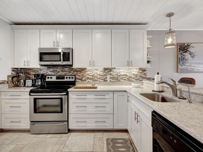 1550 NE Ocean Boulevard, Stuart, FL 34996