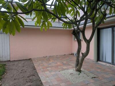 1772 Gulfstream E1 Avenue, Fort Pierce, FL 34949