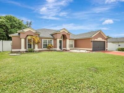 1530 SW Escobar Lane, Port Saint Lucie, FL 34953