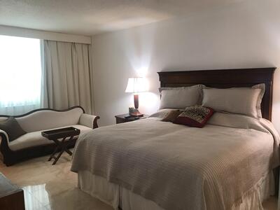 99 SE Mizner Boulevard, Boca Raton, FL 33432