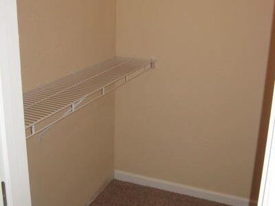 944 Se Browning Ave, Port Saint Lucie, FL 34983