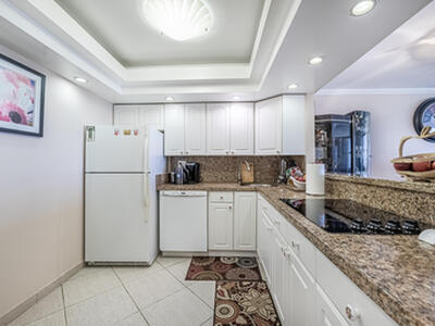 3180 S Ocean Drive, Hallandale Beach, FL 33009