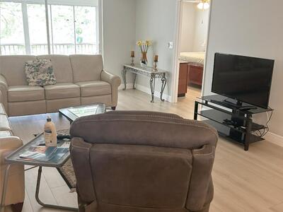 4734 Lucerne Lakes Boulevard N, Lake Worth, FL 33467