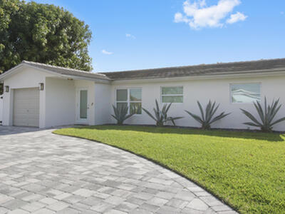 2798 NE 2nd Avenue, Boca Raton, FL 33431