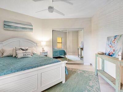 300 Uno Lago Drive, Juno Beach, FL 33408