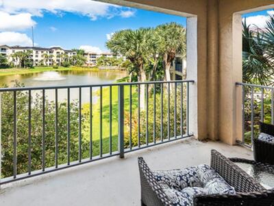 300 Uno Lago Drive, Juno Beach, FL 33408