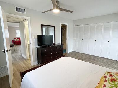 95 Saxony B, Delray Beach, FL 33446