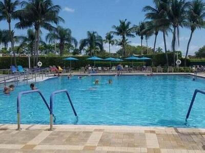 95 Saxony B, Delray Beach, FL 33446