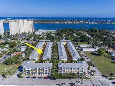 352 N Bromeliad, West Palm Beach, FL 33401