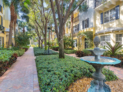 352 N Bromeliad, West Palm Beach, FL 33401