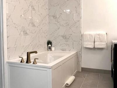 819 Windermere Way, Palm Beach Gardens, FL 33418