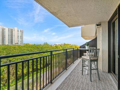 3908 S Ocean Boulevard, Highland Beach, FL 33487