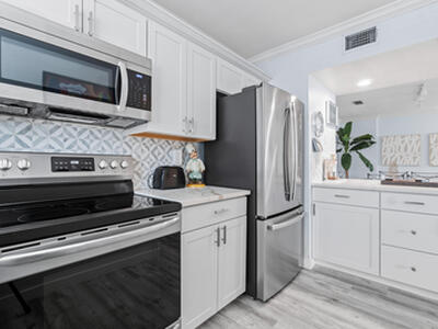 470 N Bella Vista Court N, Jupiter, FL 33477