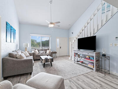 470 N Bella Vista Court N, Jupiter, FL 33477
