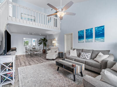 470 N Bella Vista Court N, Jupiter, FL 33477
