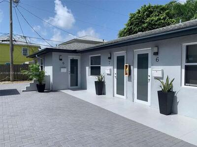 220 Walton Boulevard, West Palm Beach, FL 33405
