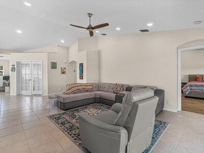 8050 Aberdeen Drive, Boynton Beach, FL 33472