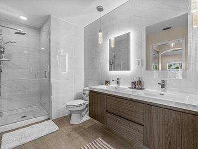 8050 Aberdeen Drive, Boynton Beach, FL 33472
