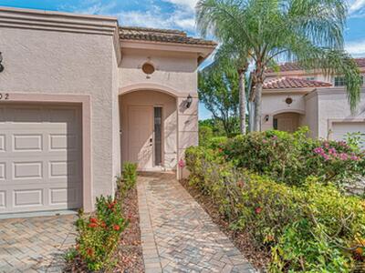 8050 Aberdeen Drive, Boynton Beach, FL 33472