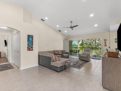 8050 Aberdeen Drive, Boynton Beach, FL 33472