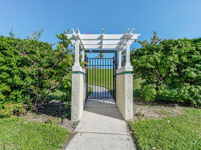 2056 Windward Way, Jupiter, FL 33477