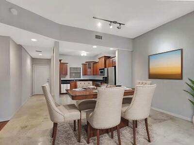 1620 Presidential Way, West Palm Beach, FL 33401