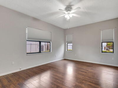 1620 Presidential Way, West Palm Beach, FL 33401