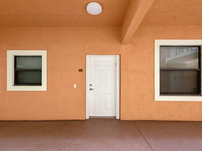1620 Presidential Way, West Palm Beach, FL 33401