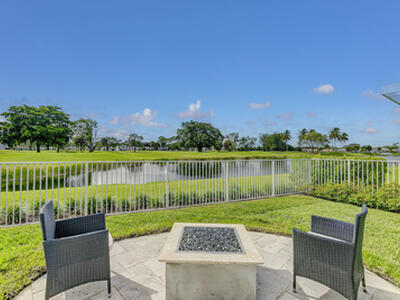 605 Masters Way, Palm Beach Gardens, FL 33418