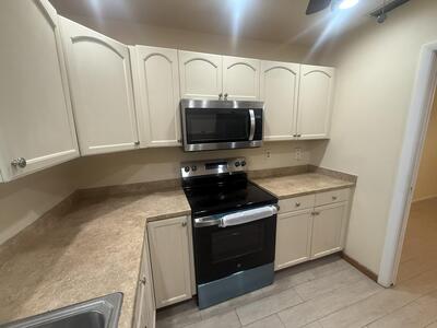 2509 Dudley C Drive W