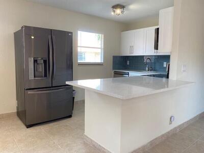 668 Saxony N, Delray Beach, FL 33446