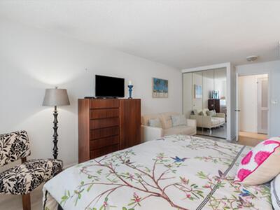 3301 S Ocean Boulevard, Highland Beach, FL 33487