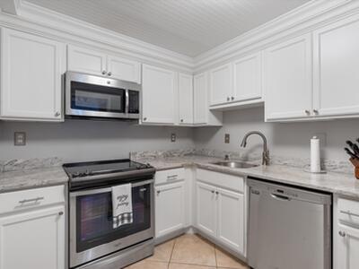 3301 S Ocean Boulevard, Highland Beach, FL 33487