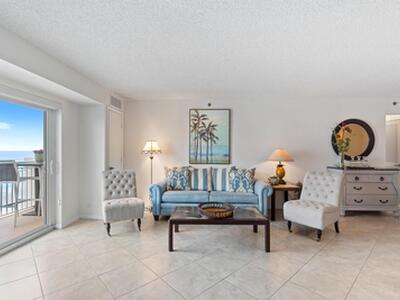 3301 S Ocean Boulevard, Highland Beach, FL 33487