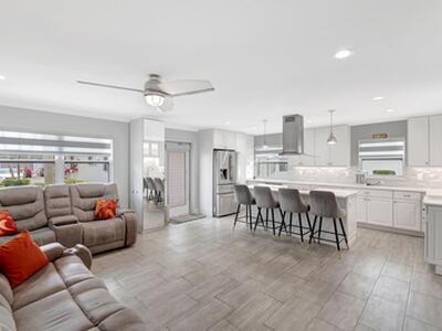 76 Waterford D, Delray Beach, FL 33446