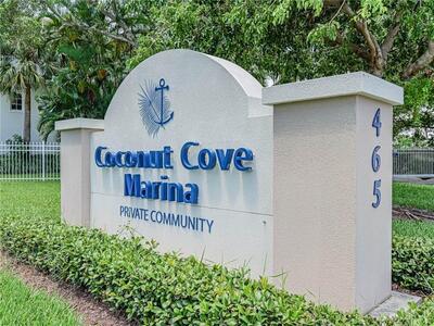 1564 Island Cove Road, Fort Pierce, FL 34949