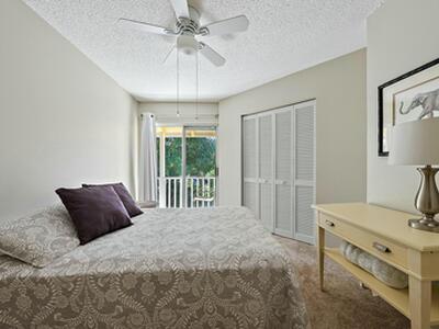 213 Seabreeze Circle, Jupiter, FL 33477
