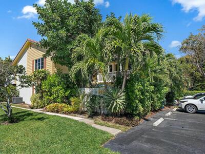 213 Seabreeze Circle, Jupiter, FL 33477