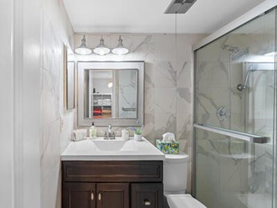 32 Abbey Lane, Delray Beach, FL 33446