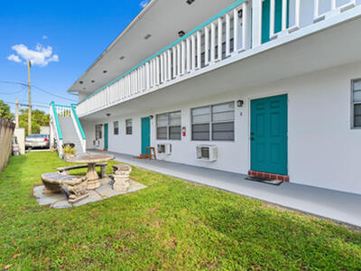1111 N Federal Highway, Lake Worth Beach, FL 33460