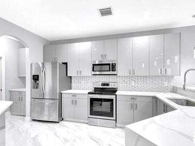6453 Paradise Cove, West Palm Beach, FL 33411