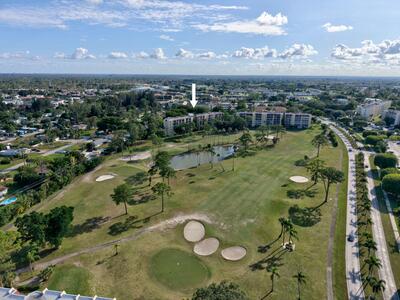 3810 Via Poinciana