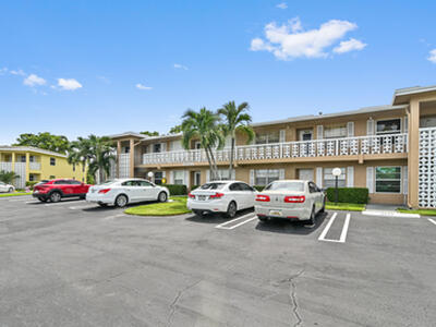 1051 Orange Terrace