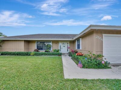 2551 Westchester Drive N