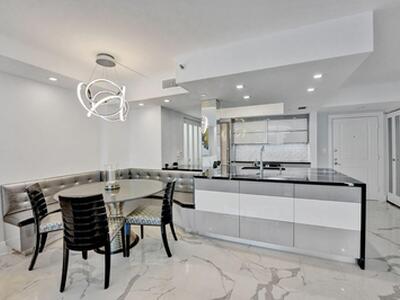 99 SE Mizner Boulevard, Boca Raton, FL 33432