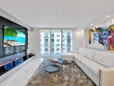 99 SE Mizner Boulevard, Boca Raton, FL 33432