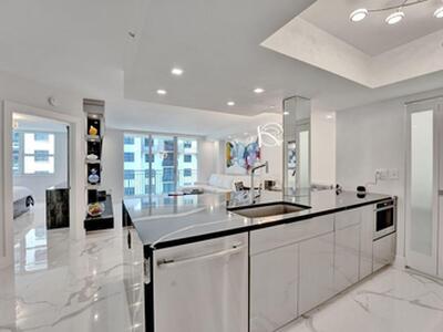 99 SE Mizner Boulevard, Boca Raton, FL 33432